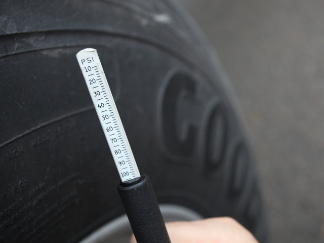 What is a good method to compare tires?